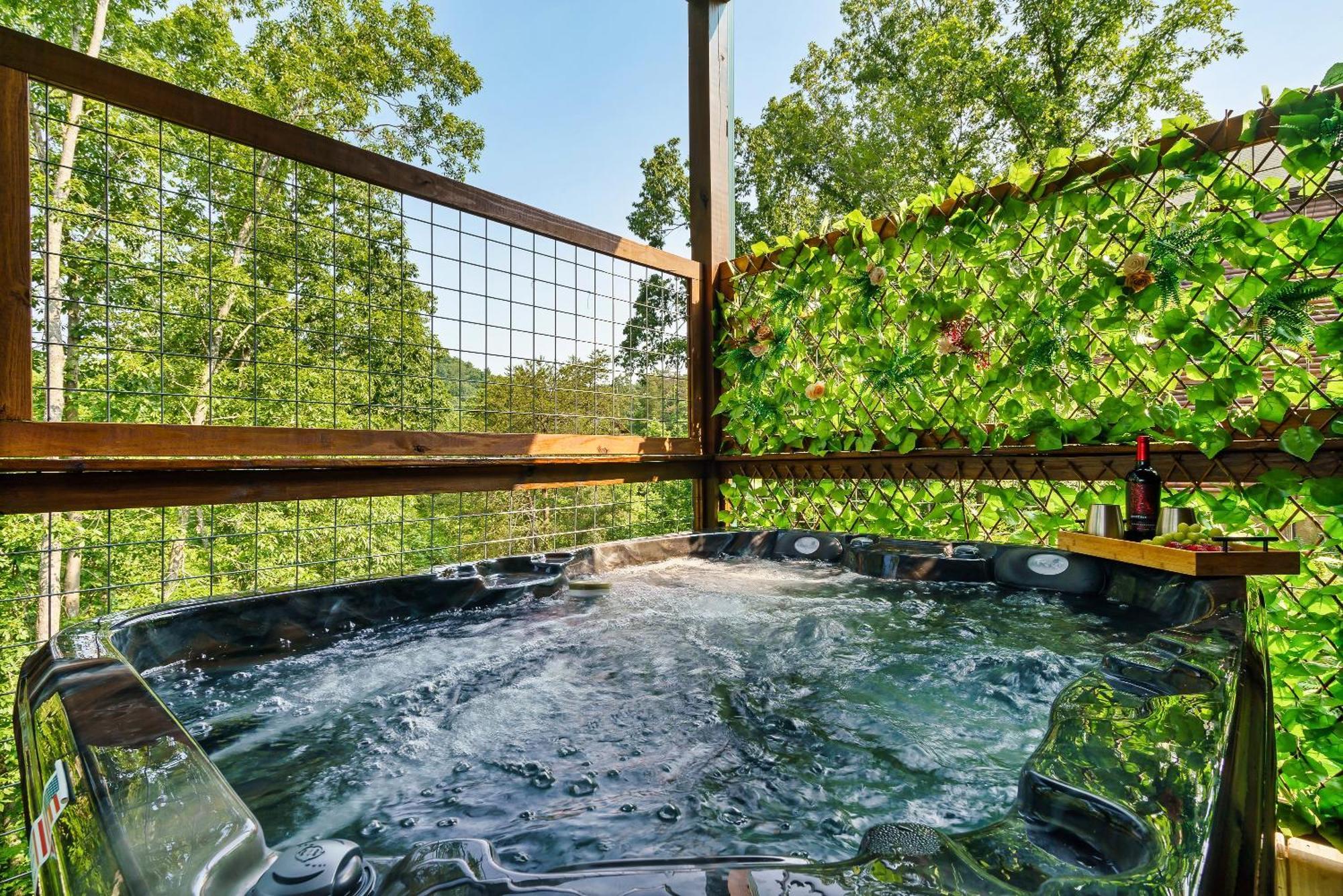Spring Sale! Indoor Pool, Pet Stays Free, Movie, Hottub เซอเวียร์วีล ภายนอก รูปภาพ